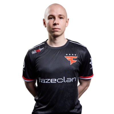 EliGE Crosshair Code and CS2 Settings